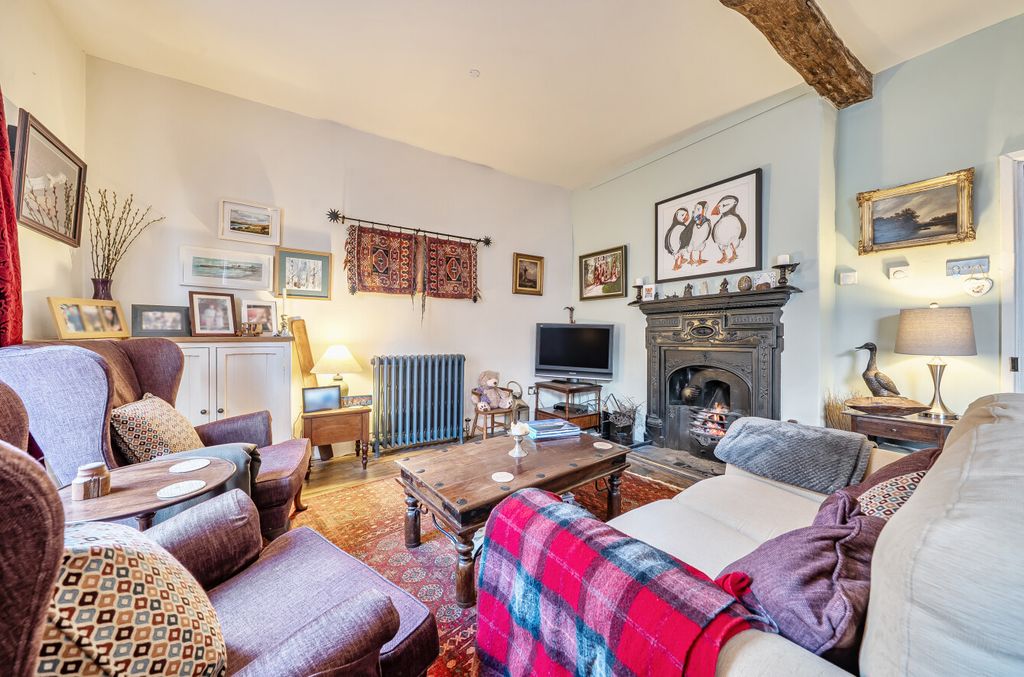 Property photo 2 of 22 1387105-19-693Adf...