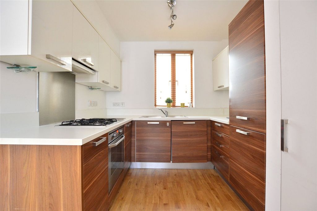 Property photo 2 of 12 Picture No. 09