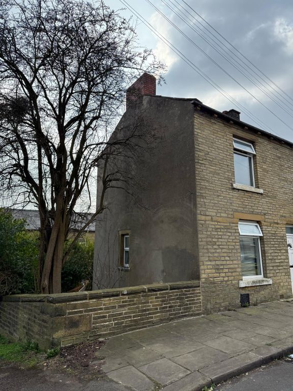 Property photo 2 of 6