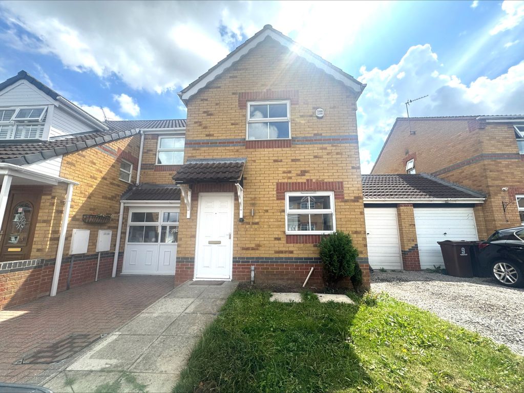 Property photo 1 of 10 2 Bedroom Terraced House