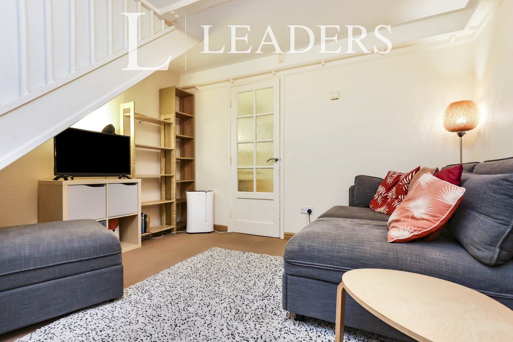Property photo 1 of 10 2