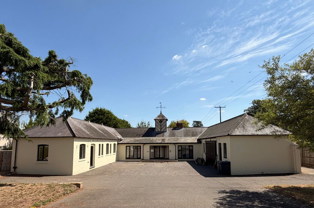 Property photo 1 of 50 Img_2457