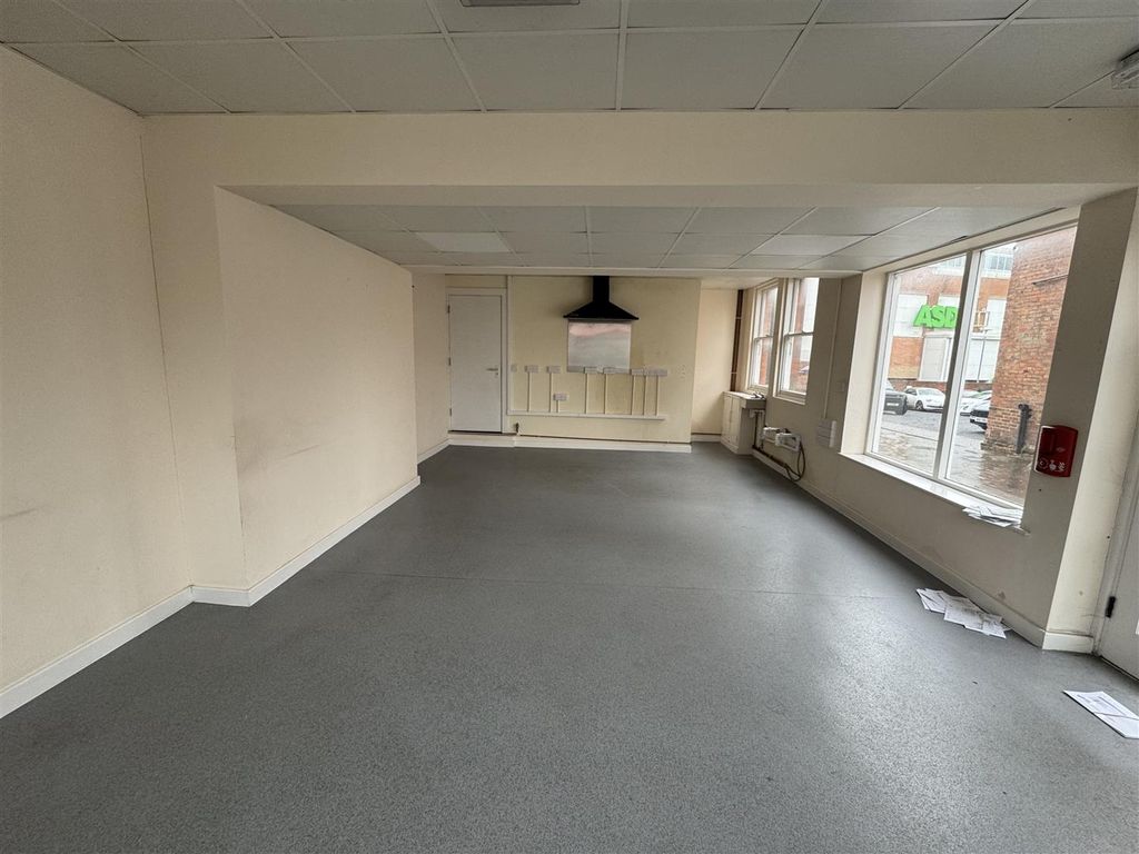 Property photo 2 of 7 Img_2250