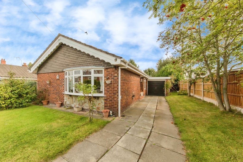 Property photo 1 of 17 Photo