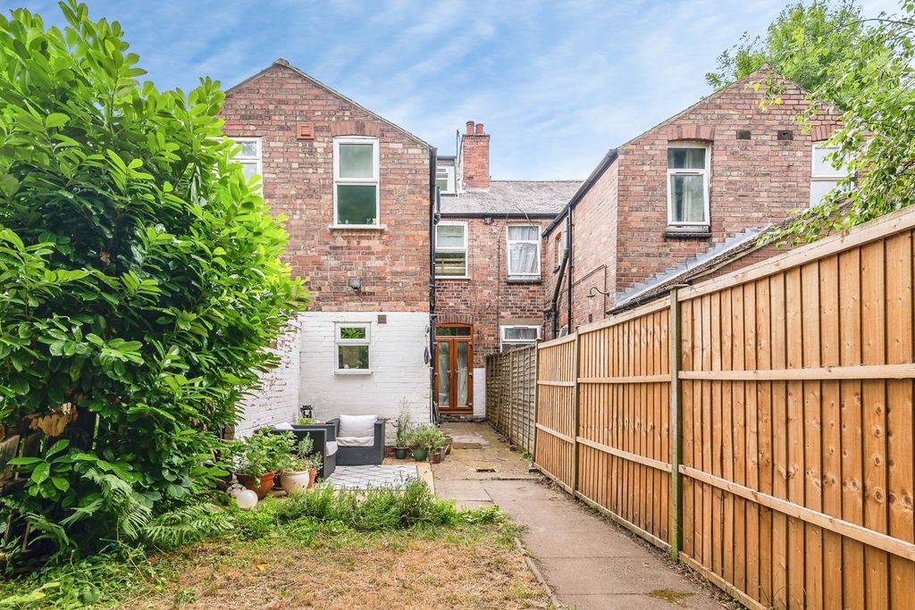 Property photo 2 of 18 Pbox-Img.Jpg