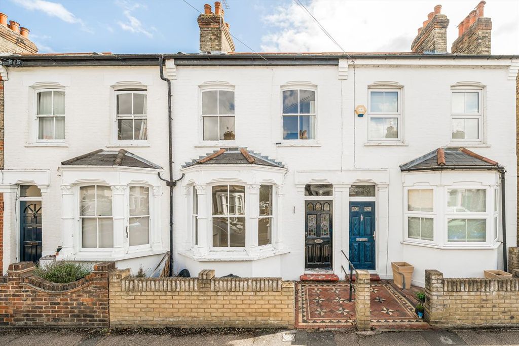 Property photo 1 of 7