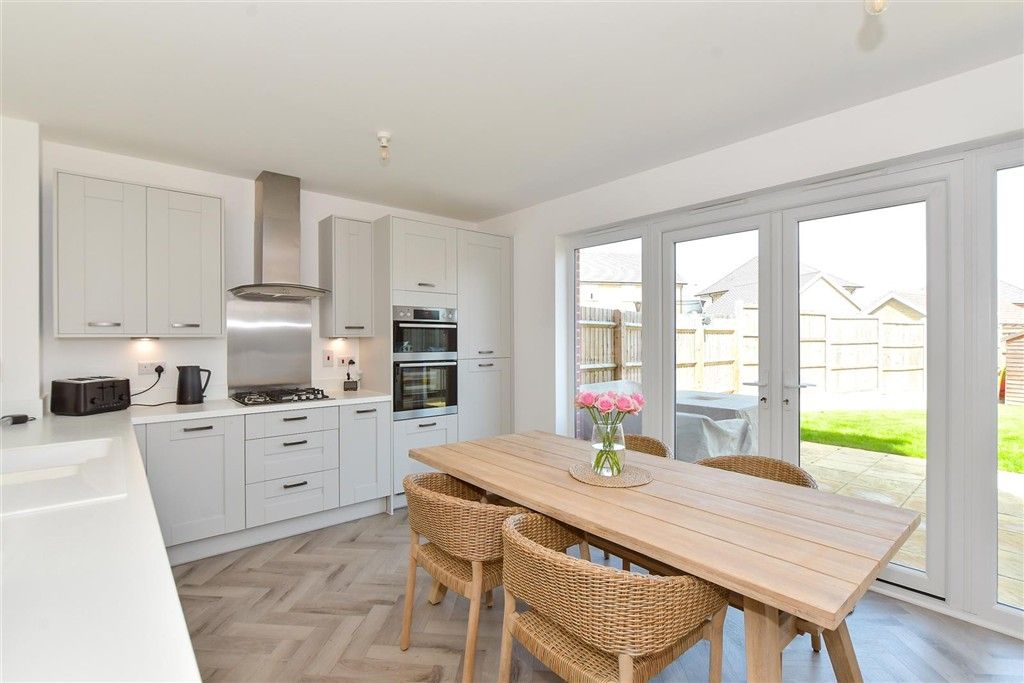 Property photo 1 of 10 Kitchen/Diner