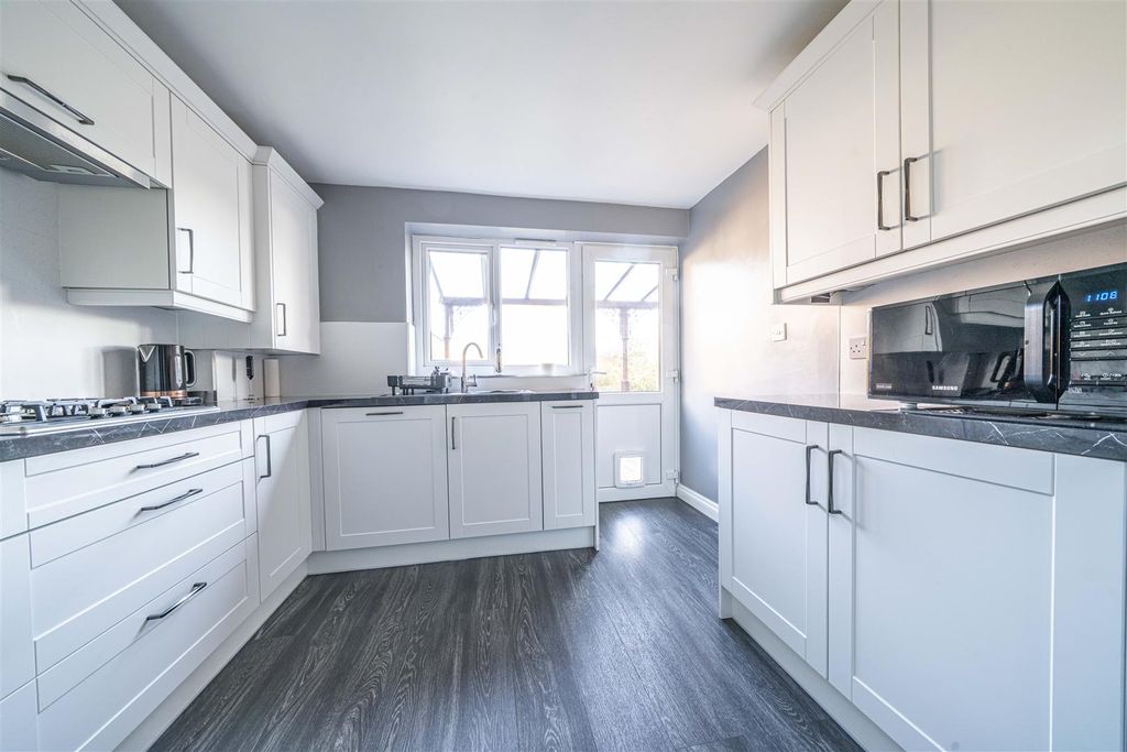 Property photo 2 of 24 Dsc08279.Jpg