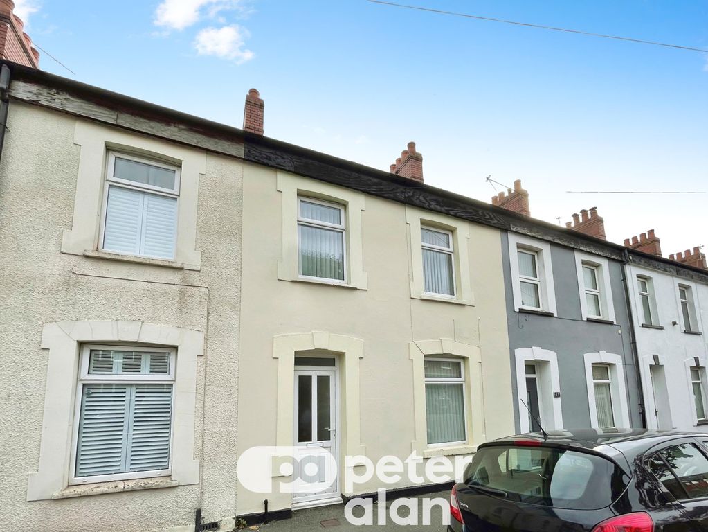 Property photo 1 of 15 Front