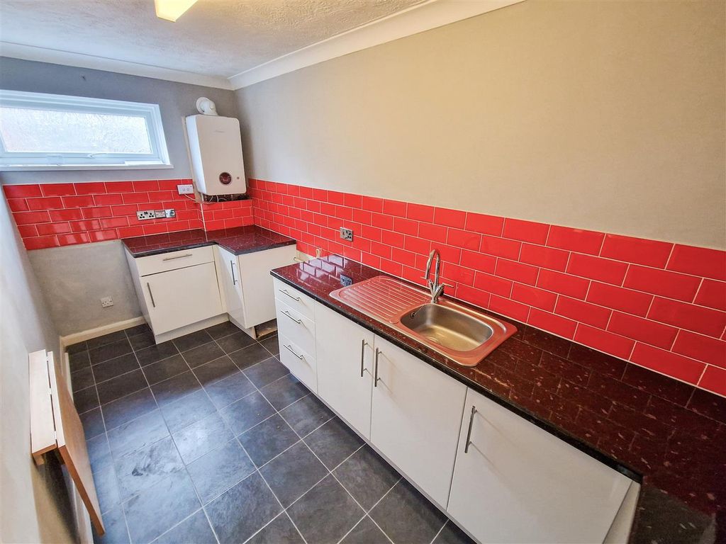 Property photo 3 of 8 23-01-2026__14-21-29_20260123_120216.Rmg1M.Jpg