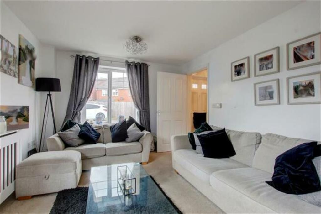 Property photo 3 of 14