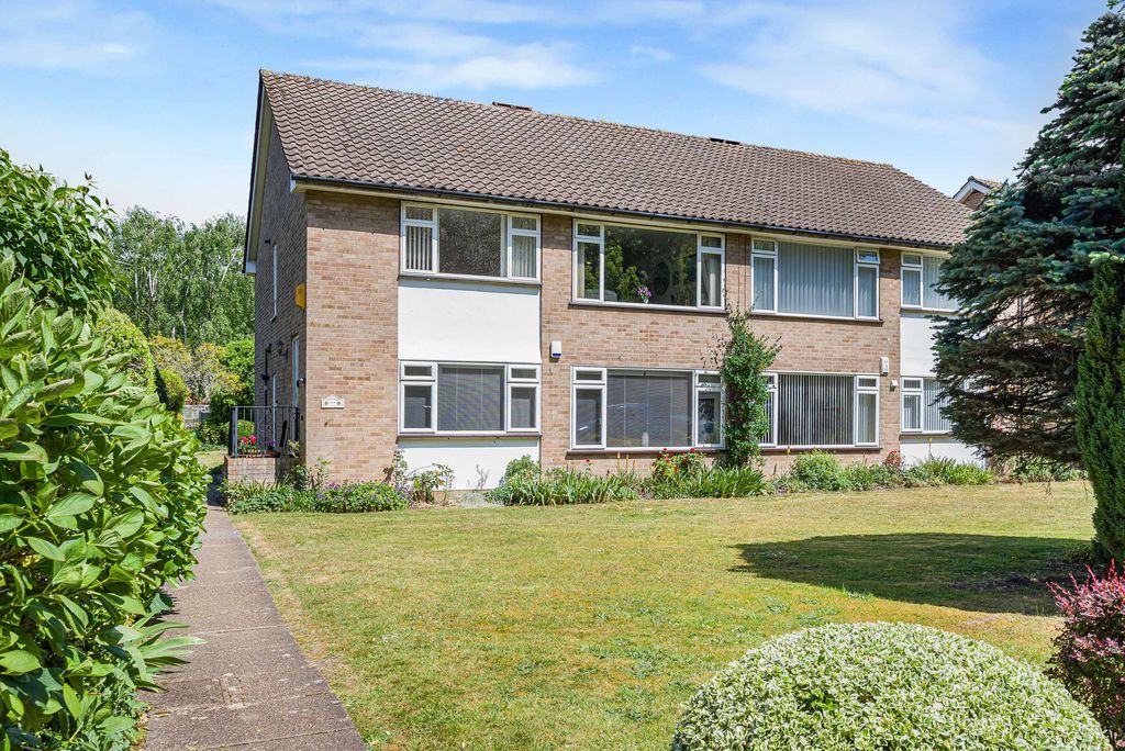 Property photo 1 of 14 External