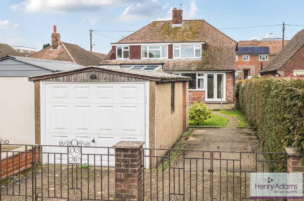 Property photo 2 of 14