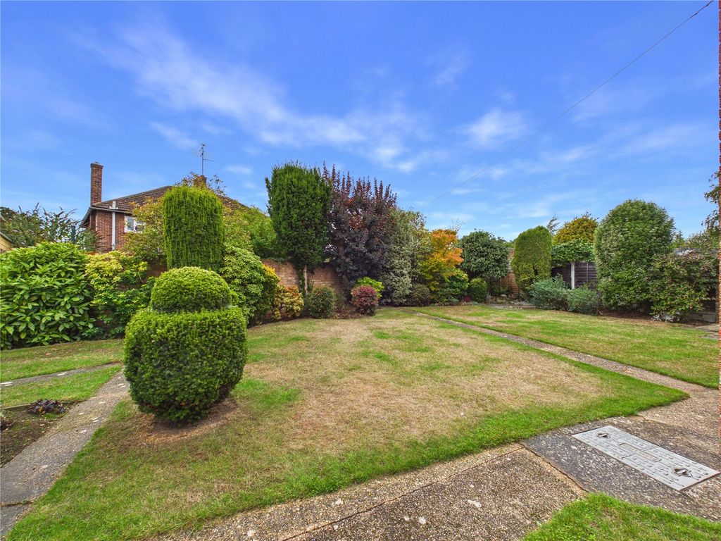 Property photo 2 of 23 Picture No. 04