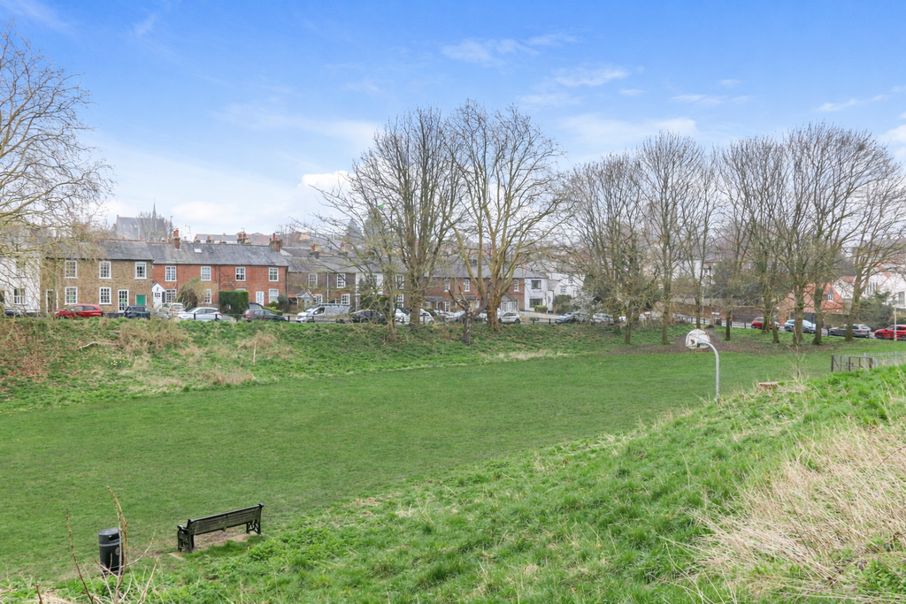 Property photo 2 of 22 View Over The Brickie