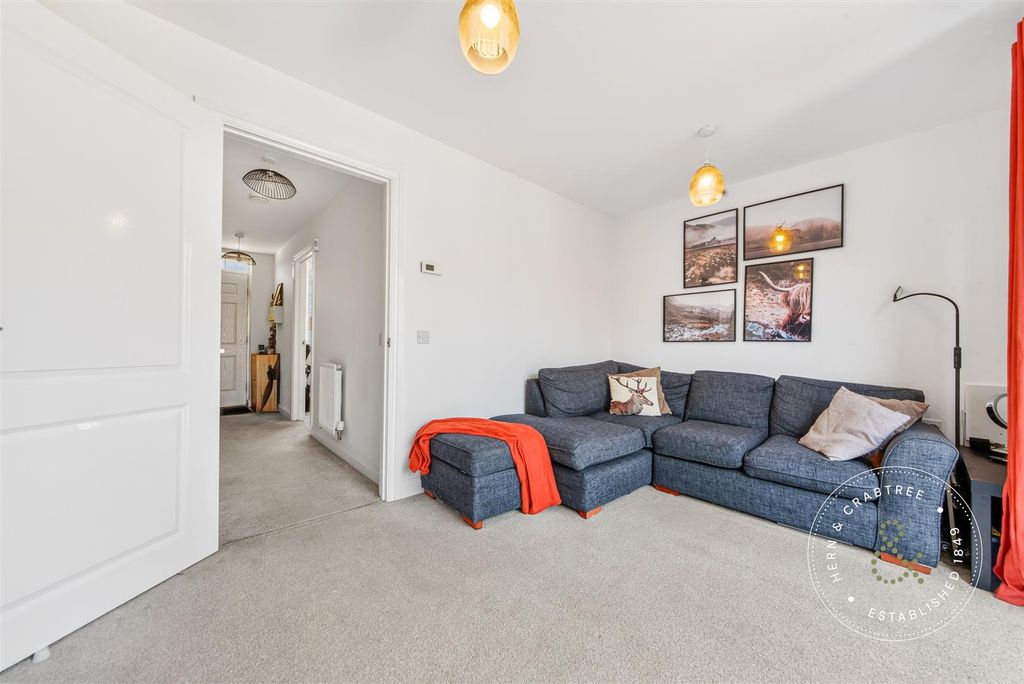 Property photo 3 of 28 Rhodri-Morgan-Way-08.Jpg