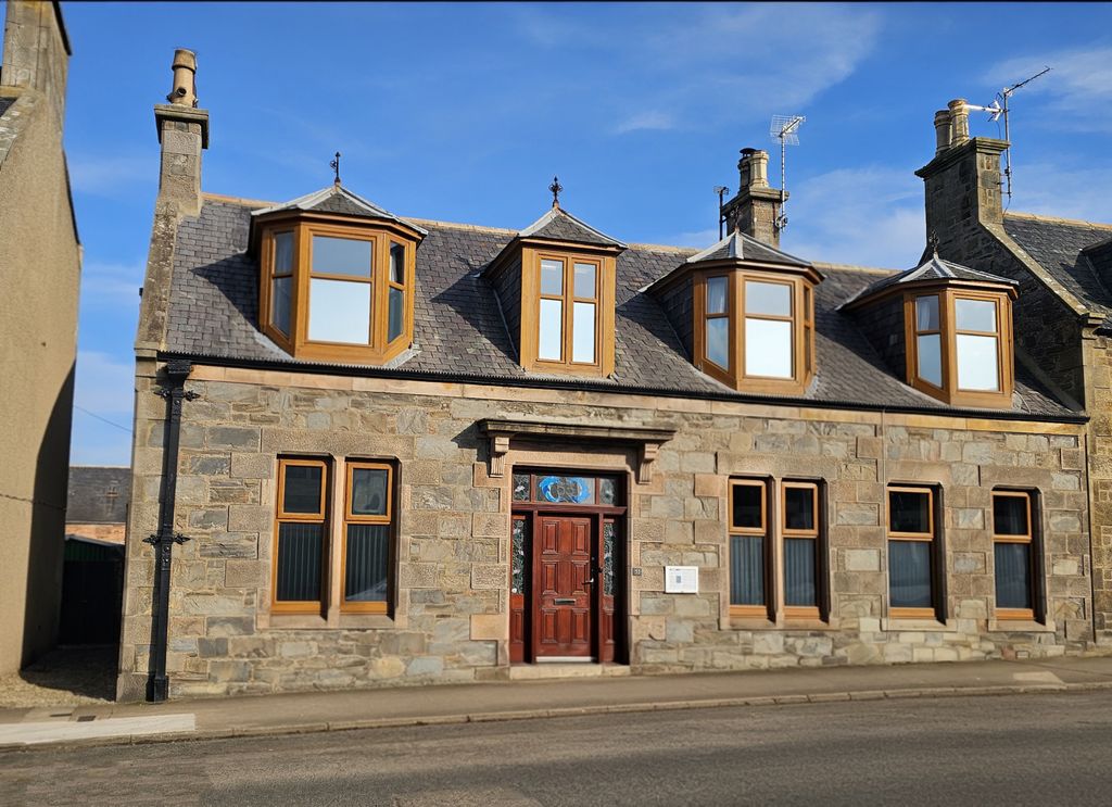 Property photo 1 of 38