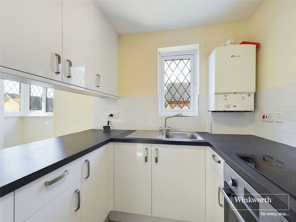 Property photo 3 of 8 Picture No. 19