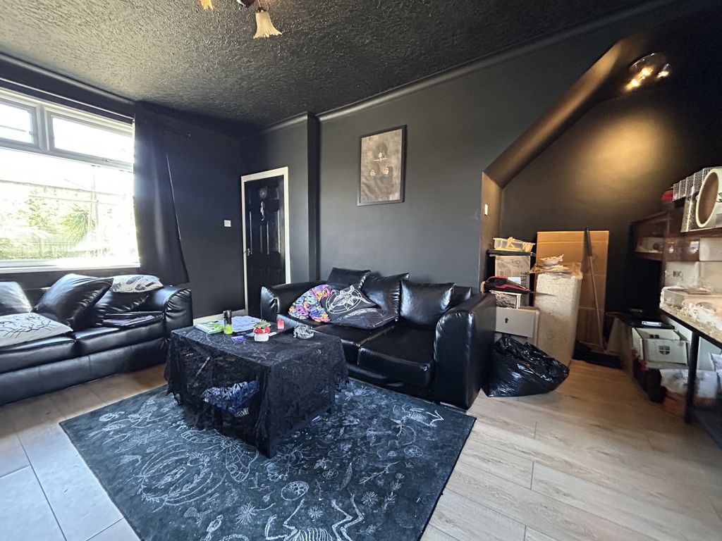 Property photo 2 of 9 Img_0288