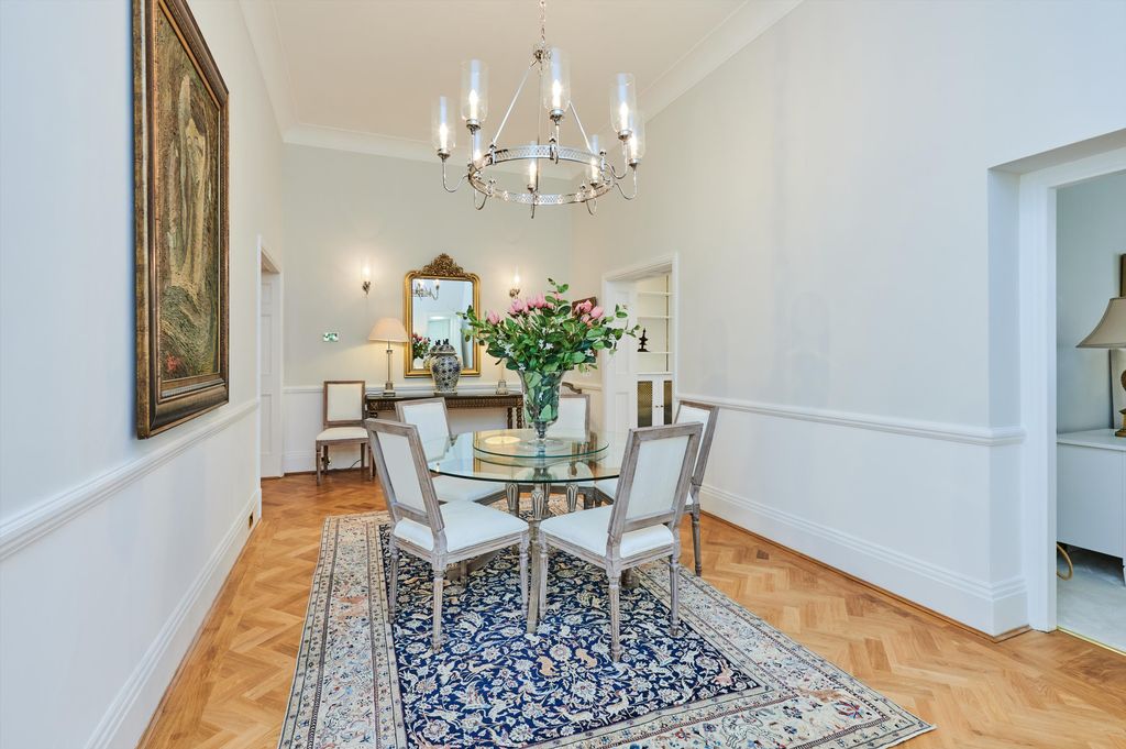 Property photo 3 of 11 Image