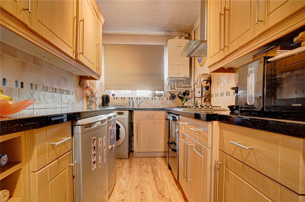 Property photo 3 of 10 Picture No. 03