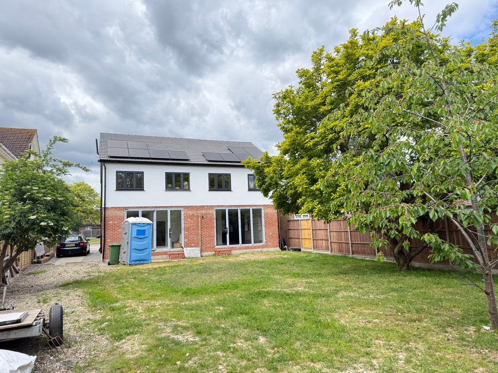 Property photo 1 of 22