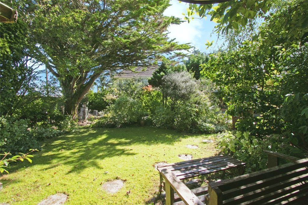 Property photo 2 of 18 Picture No. 14