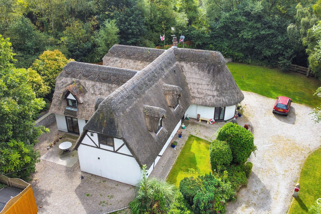 Property photo 1 of 31