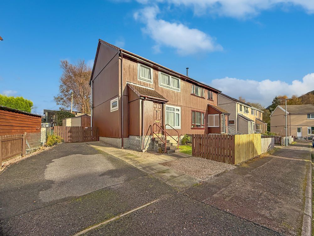 Property photo 2 of 36