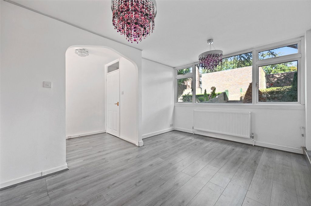 Property photo 2 of 12 Picture No. 07