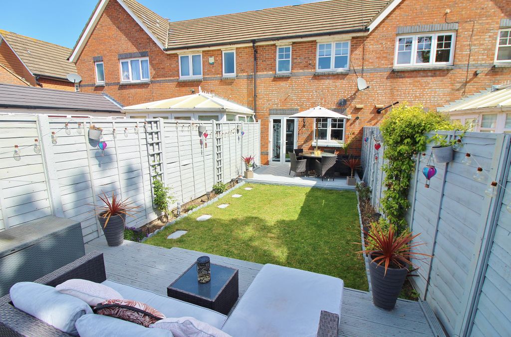 Property photo 3 of 16