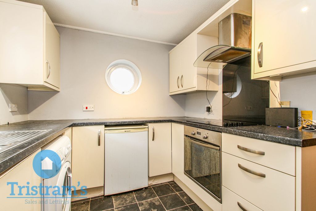 Property photo 2 of 14 Img_5252