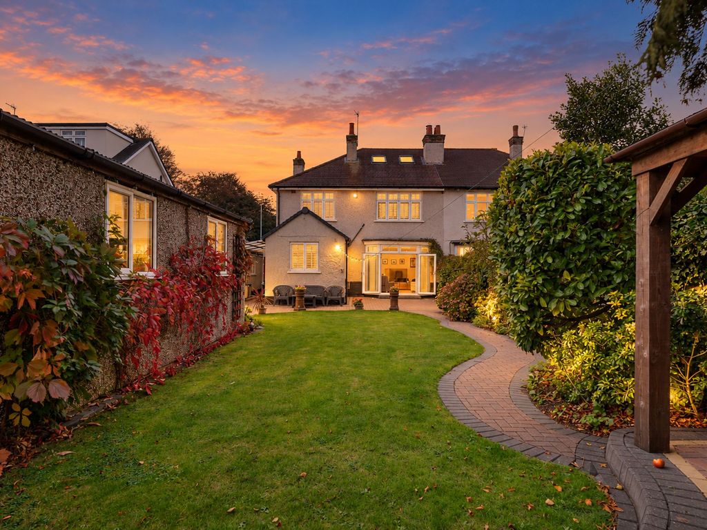 Property photo 3 of 48