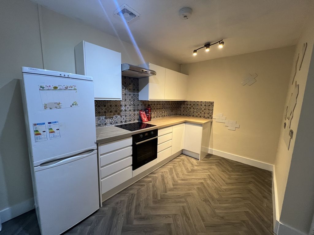 Property photo 2 of 12 Img_2071