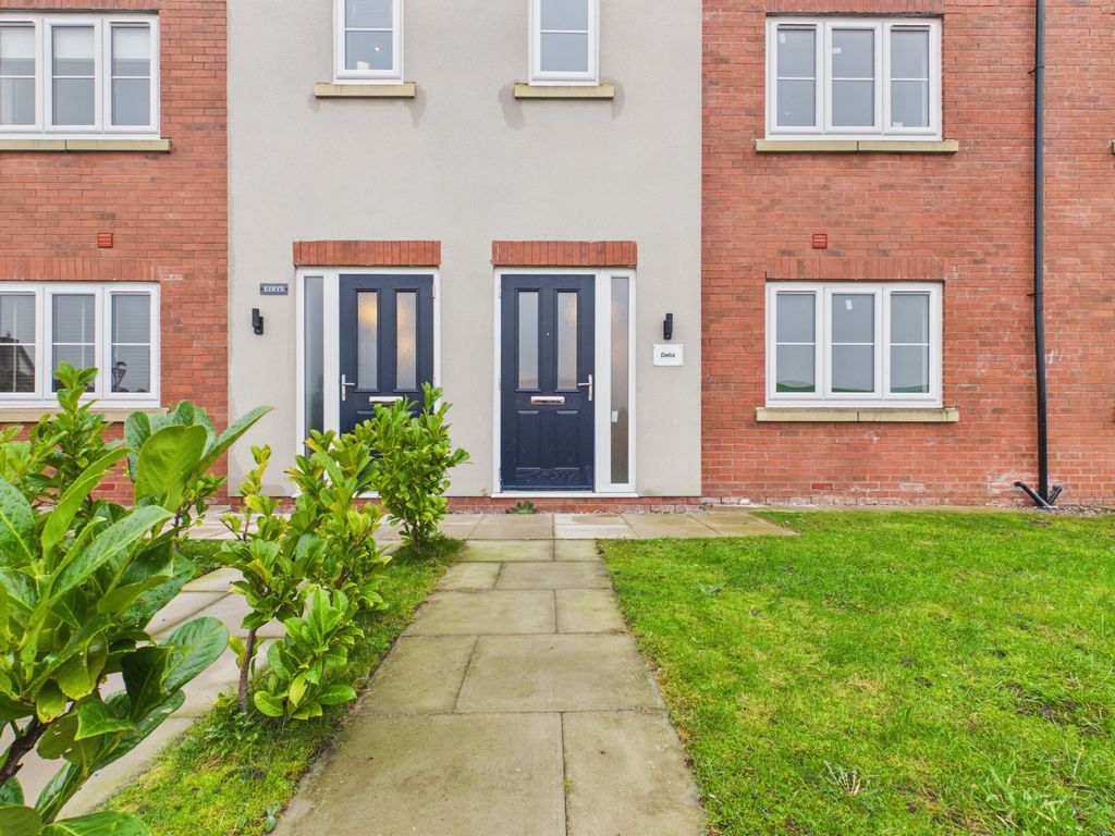 Property photo 2 of 18 Cam03729G0-Pr0236-Still007