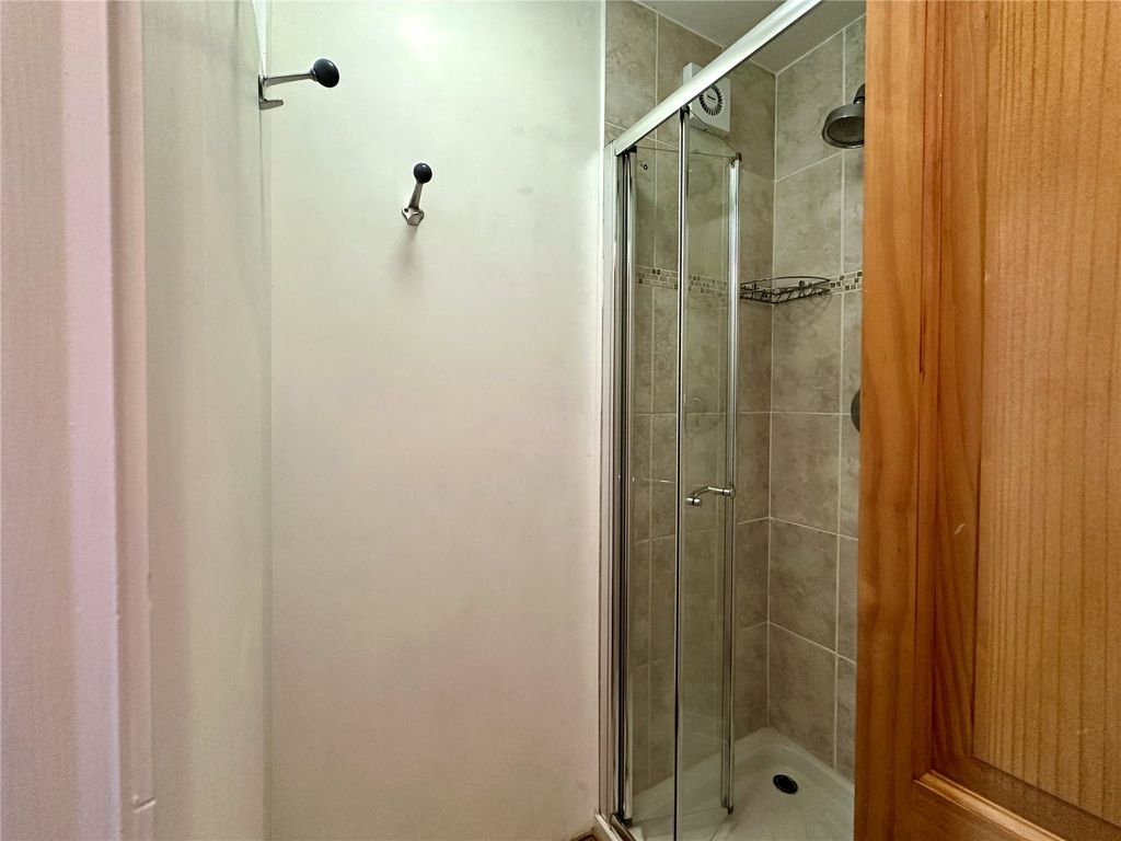 Property photo 2 of 24 Picture No. 02