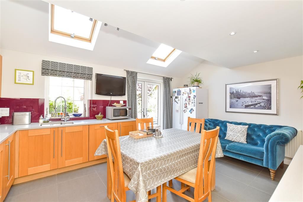 Property photo 2 of 18 Kitchen/Diner