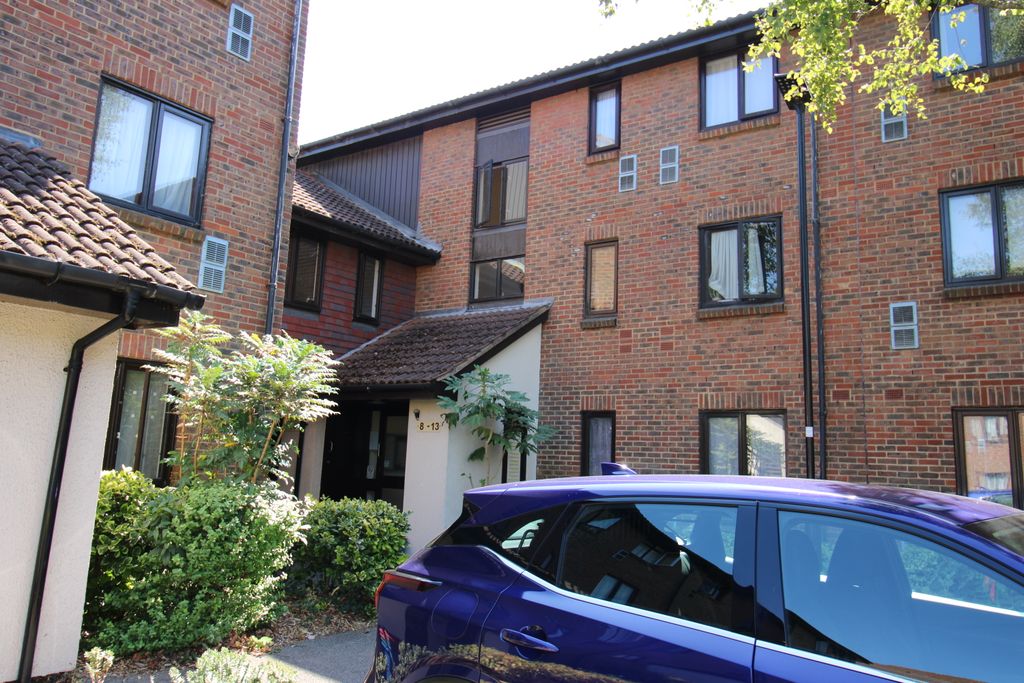 Property photo 1 of 4