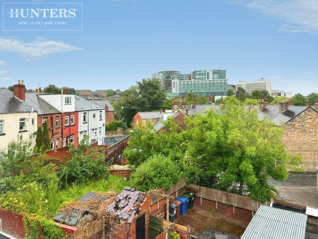 Property photo 2 of 17 Pbox-Img.Jpg