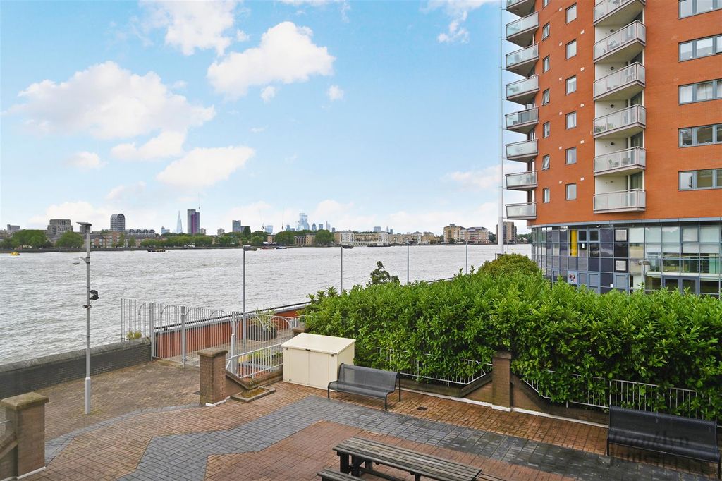 Property photo 2 of 16 Poseidon-Court (5).Jpg