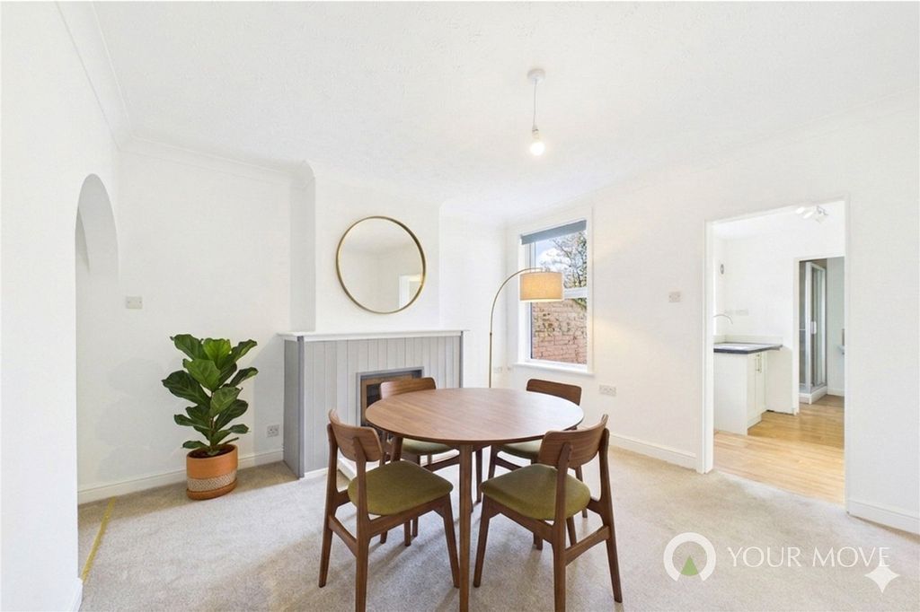 Property photo 3 of 14 Picture No. 23