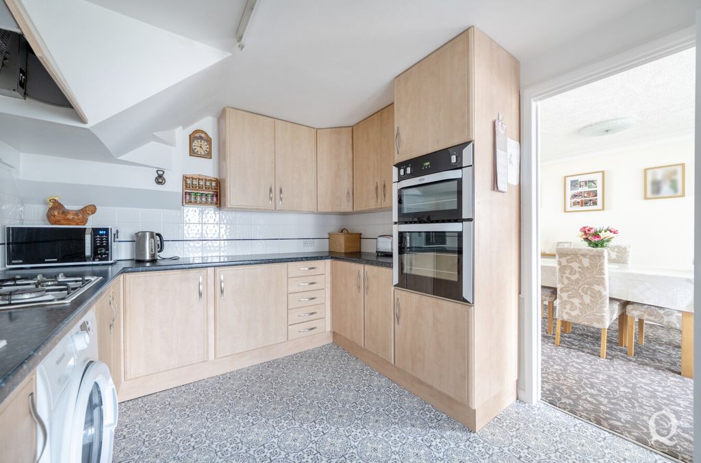 Property photo 3 of 25 411c3Ec0-Ea58-489...