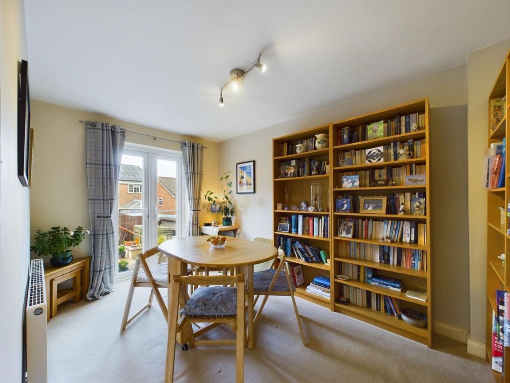 Property photo 3 of 18 Cam03810G0-Pr0035-Still005.Jpg