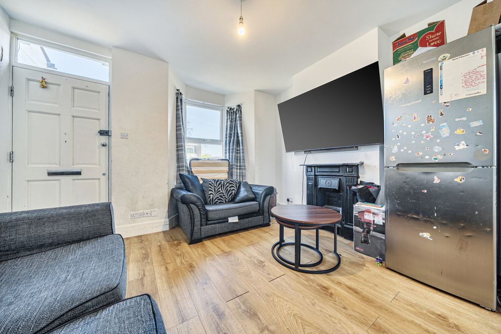 Property photo 3 of 11 Open Plan Living