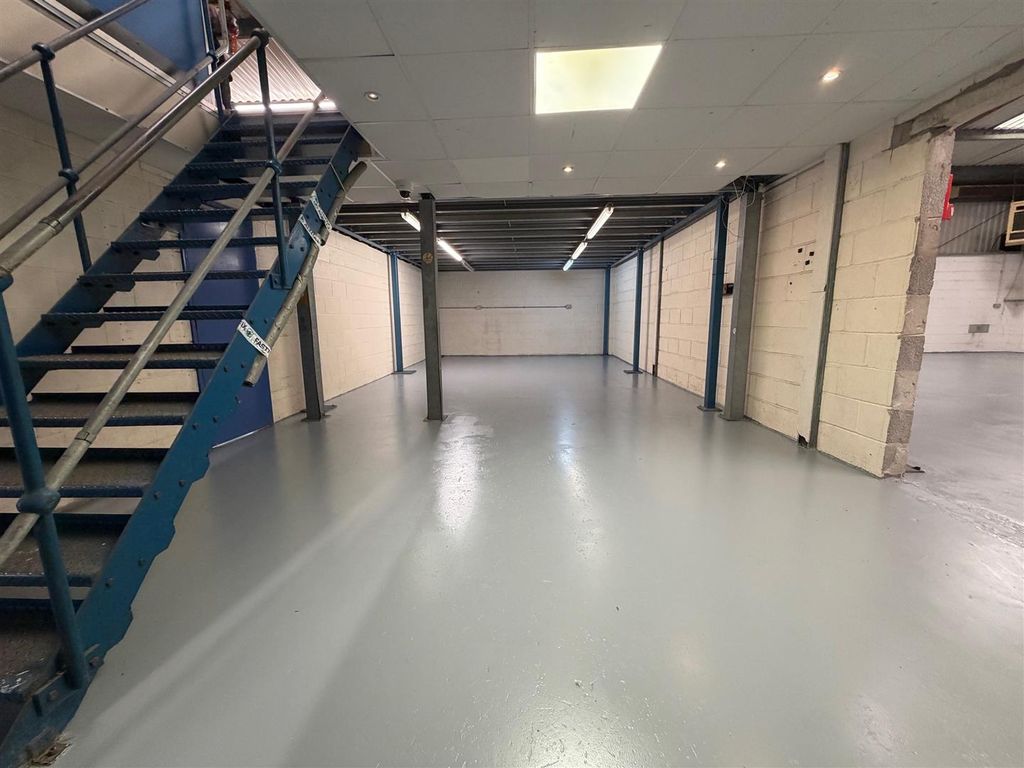 Property photo 2 of 9 9.Jpg