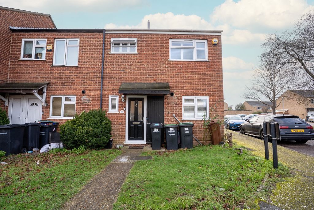 Property photo 1 of 12 4789671