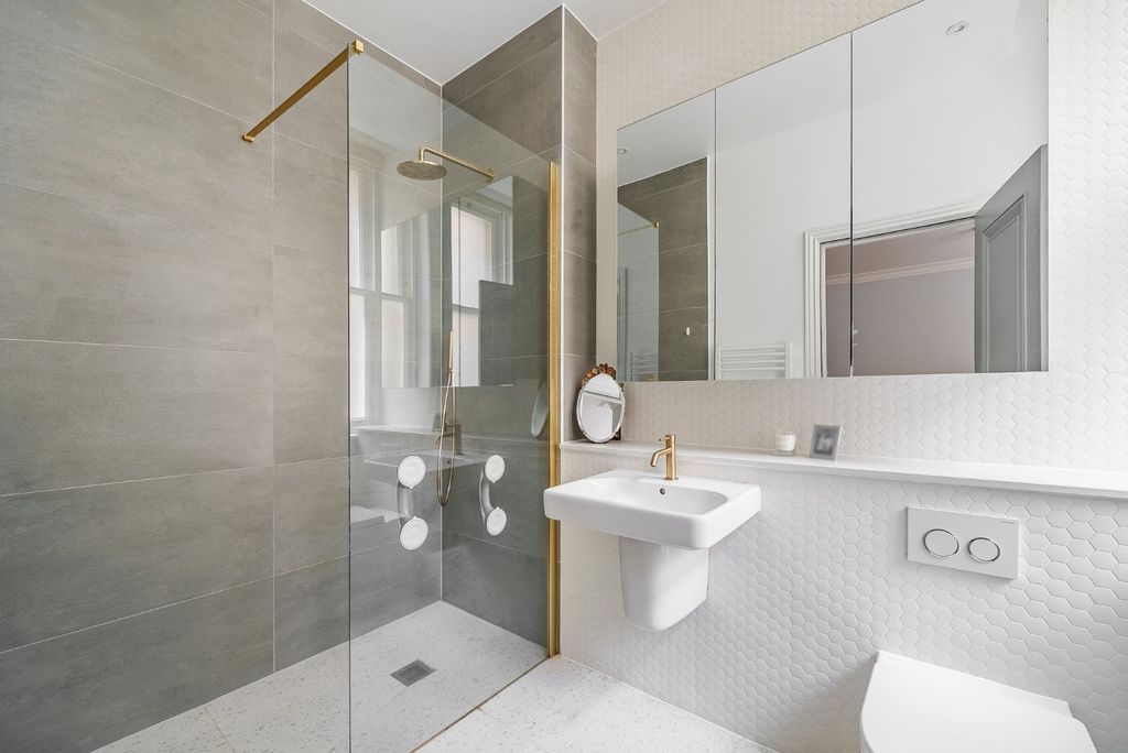 Additional image 12 of 2 bed flat for saleKings House, Queens Gardens, Hove BN3