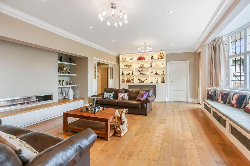 Additional image 5 of 7 bed detached house for saleWithdean Road, Brighton BN1