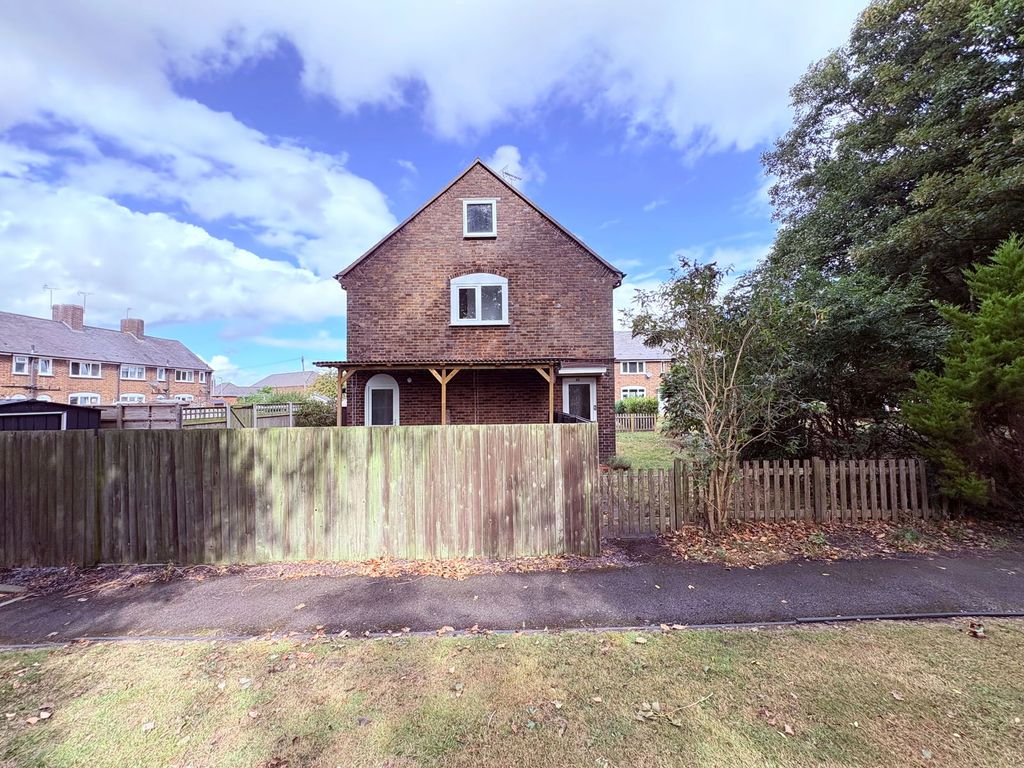 Property photo 3 of 17