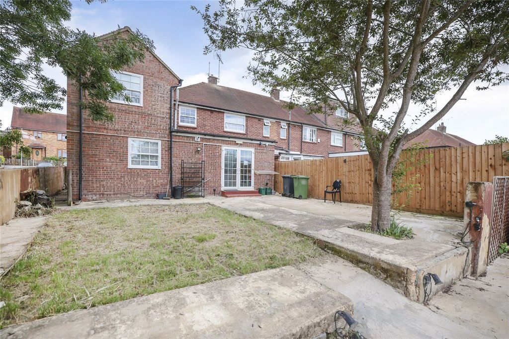 Property photo 3 of 10 Picture No. 06